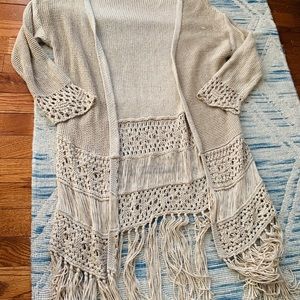 Boho Chic Cardigan with crochet and fringe